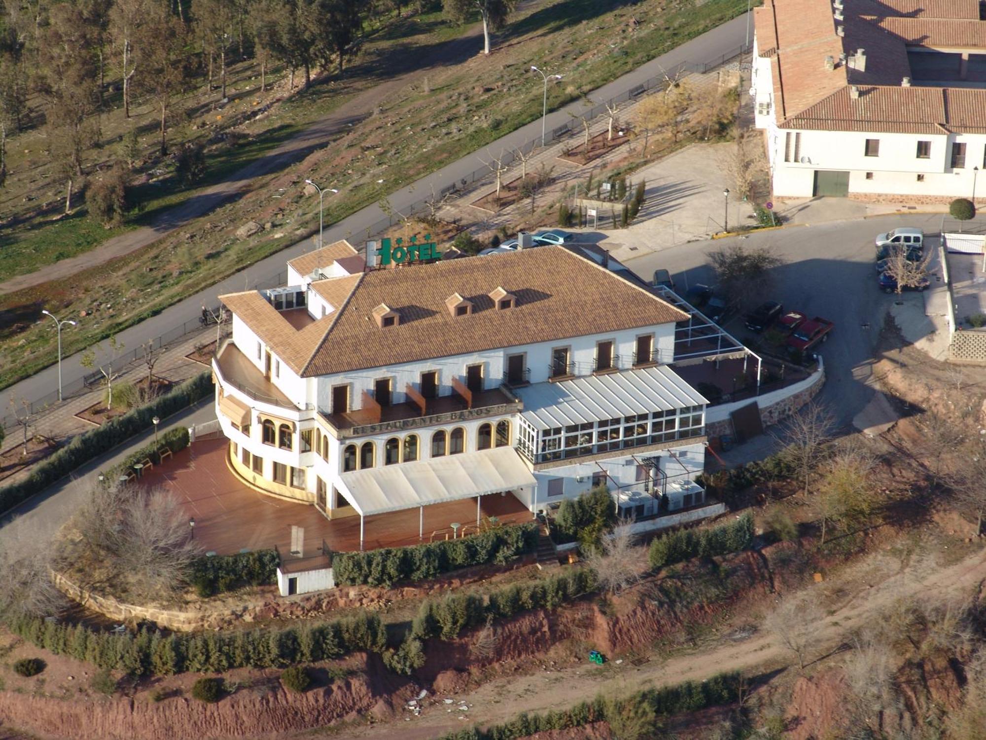 Hotel Restaurante Banos Baños de la Encina Zewnętrze zdjęcie