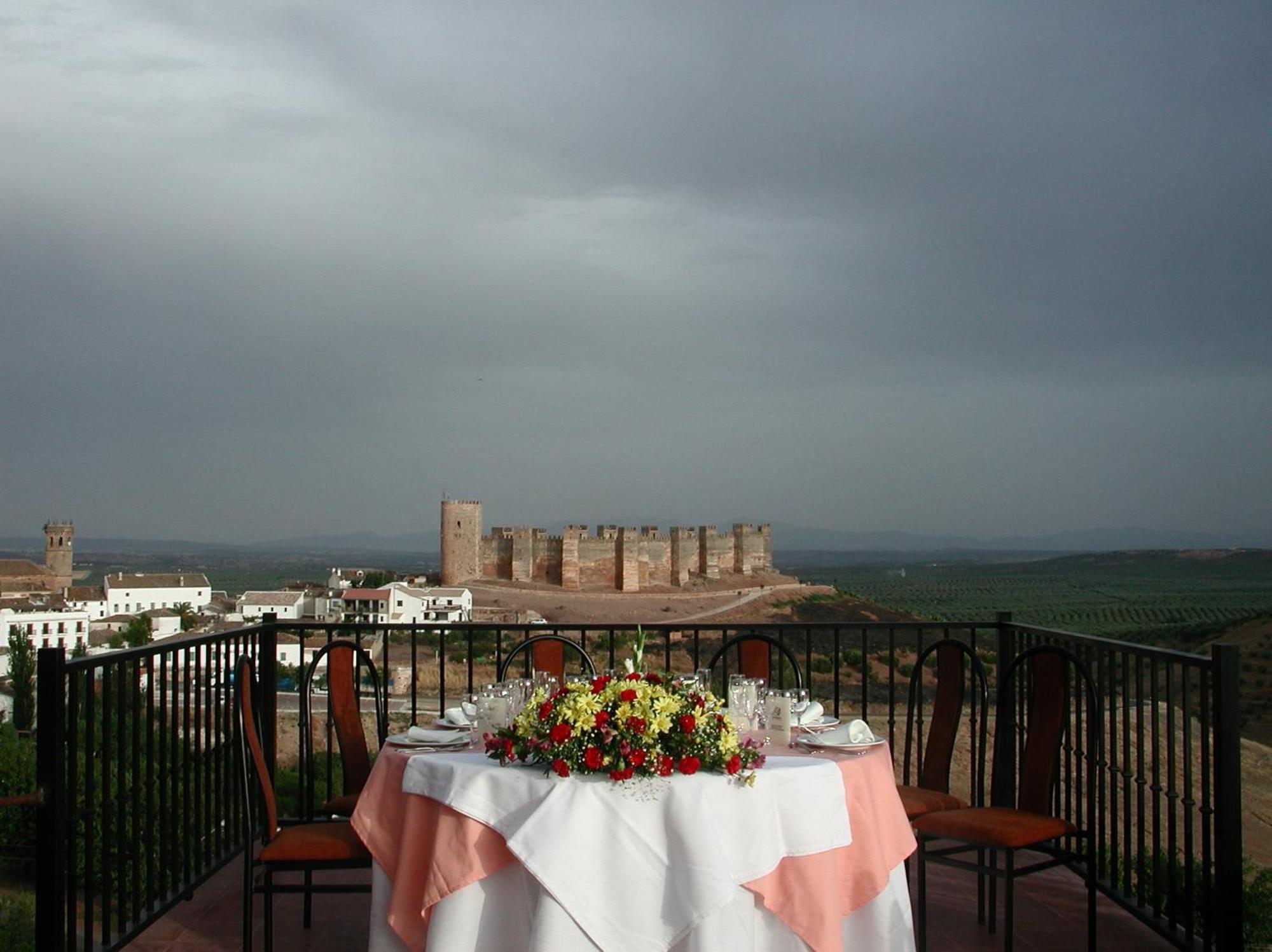 Hotel Restaurante Banos Baños de la Encina Zewnętrze zdjęcie