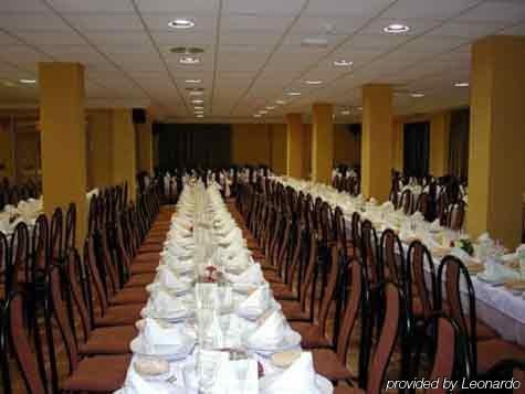 Hotel Restaurante Banos Baños de la Encina Zewnętrze zdjęcie