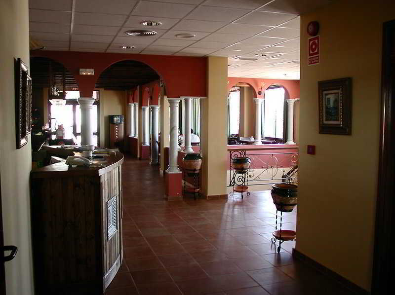Hotel Restaurante Banos Baños de la Encina Zewnętrze zdjęcie